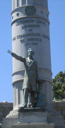 Jefferson Davis Monument in Richmond, VA