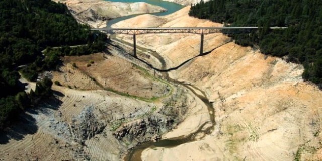drought-oroville-sep2014
