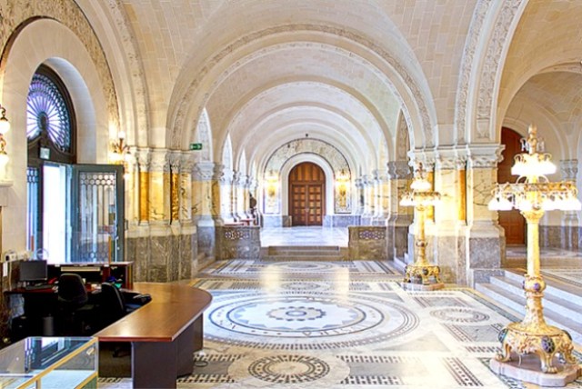 Peace Palace Main Entrance