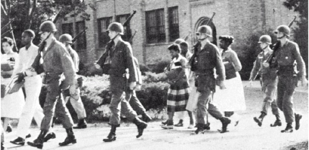 troops-protecting-little-rock-nine