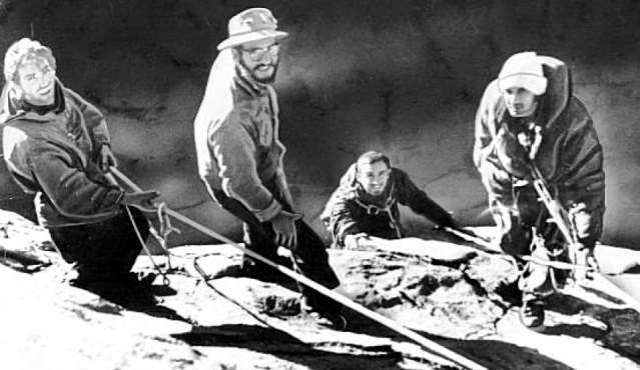 warren-harding-leads-first-ascent-of-the-nose-on-el-capitan-in-yosemite-valley