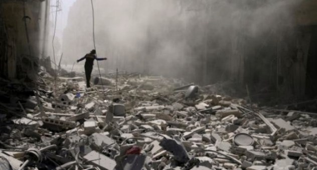aleppo-dust-bomb-damage-abdalrhman-ismail-reuters